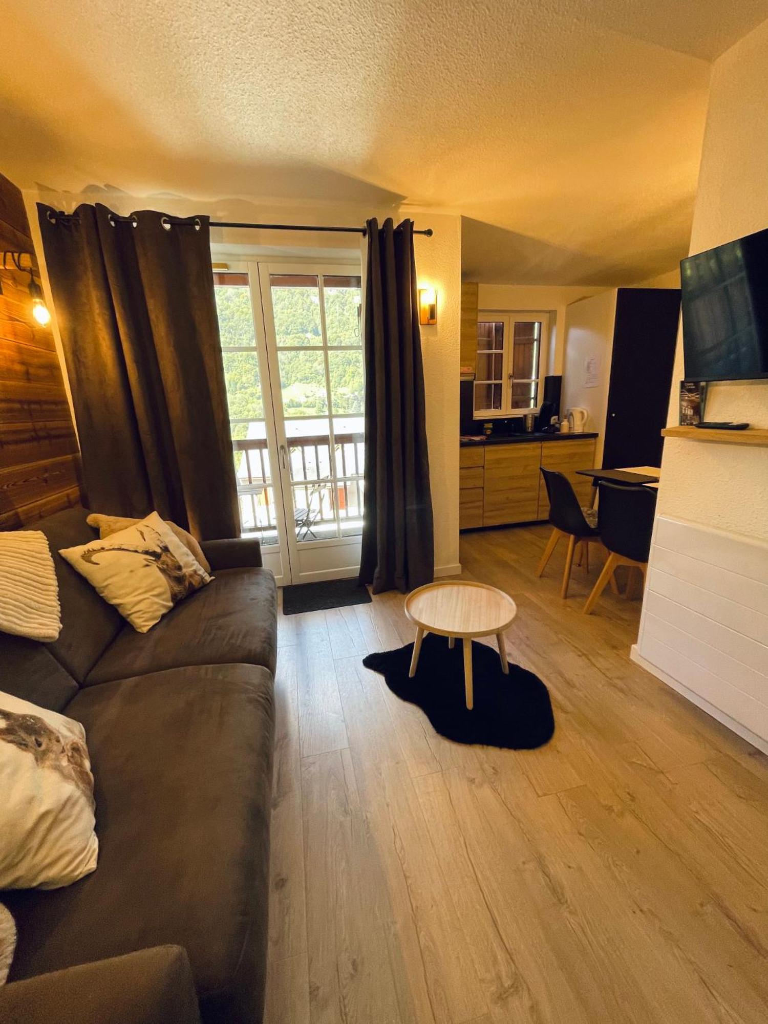"La Cle Doree" Appartement Balcon Ensoleille Vue Montagne Wifi Cauterets Εξωτερικό φωτογραφία